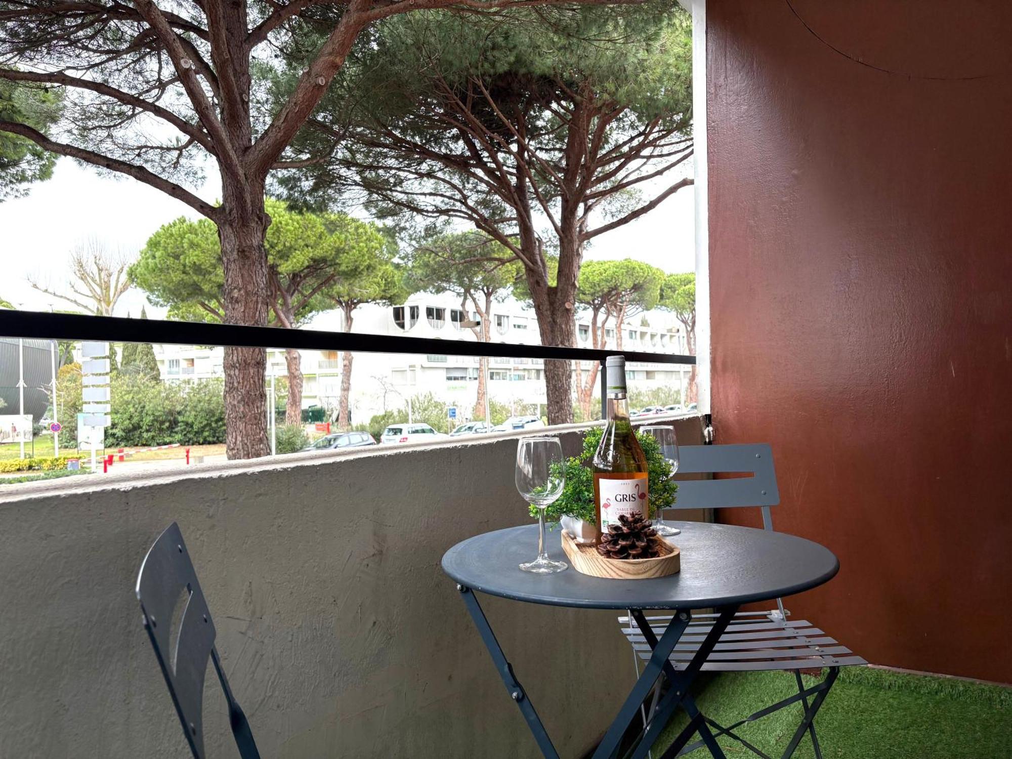 L'Amazone Studio Plein Centre Plages A 2Min Clim Wifi Sur Le Port - Top Prosconciergerie- La Grande-Motte Exterior photo